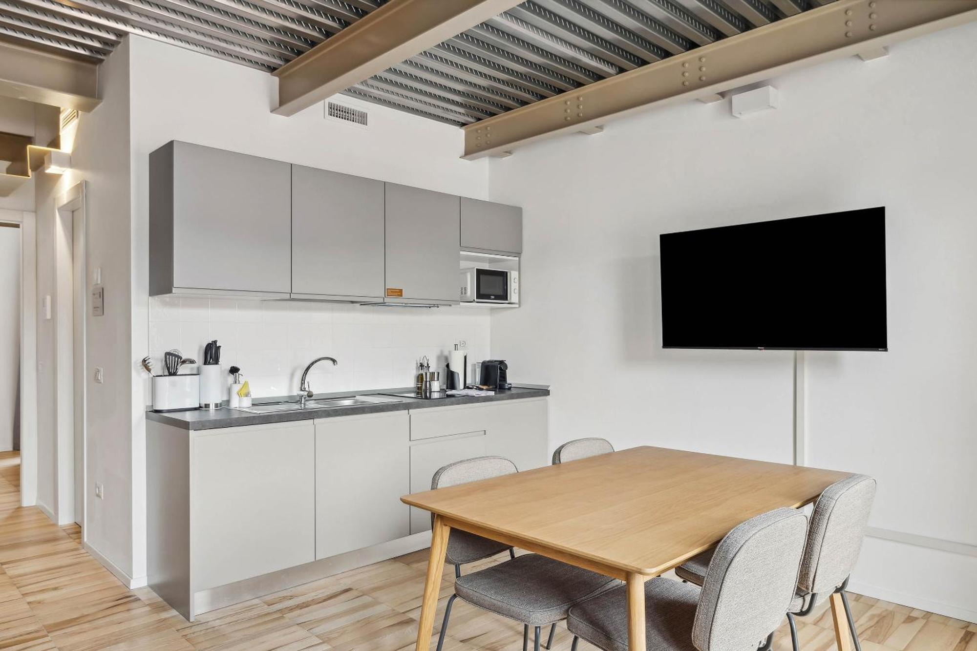 Limehome Rome Via Fortebraccio Bilik gambar
