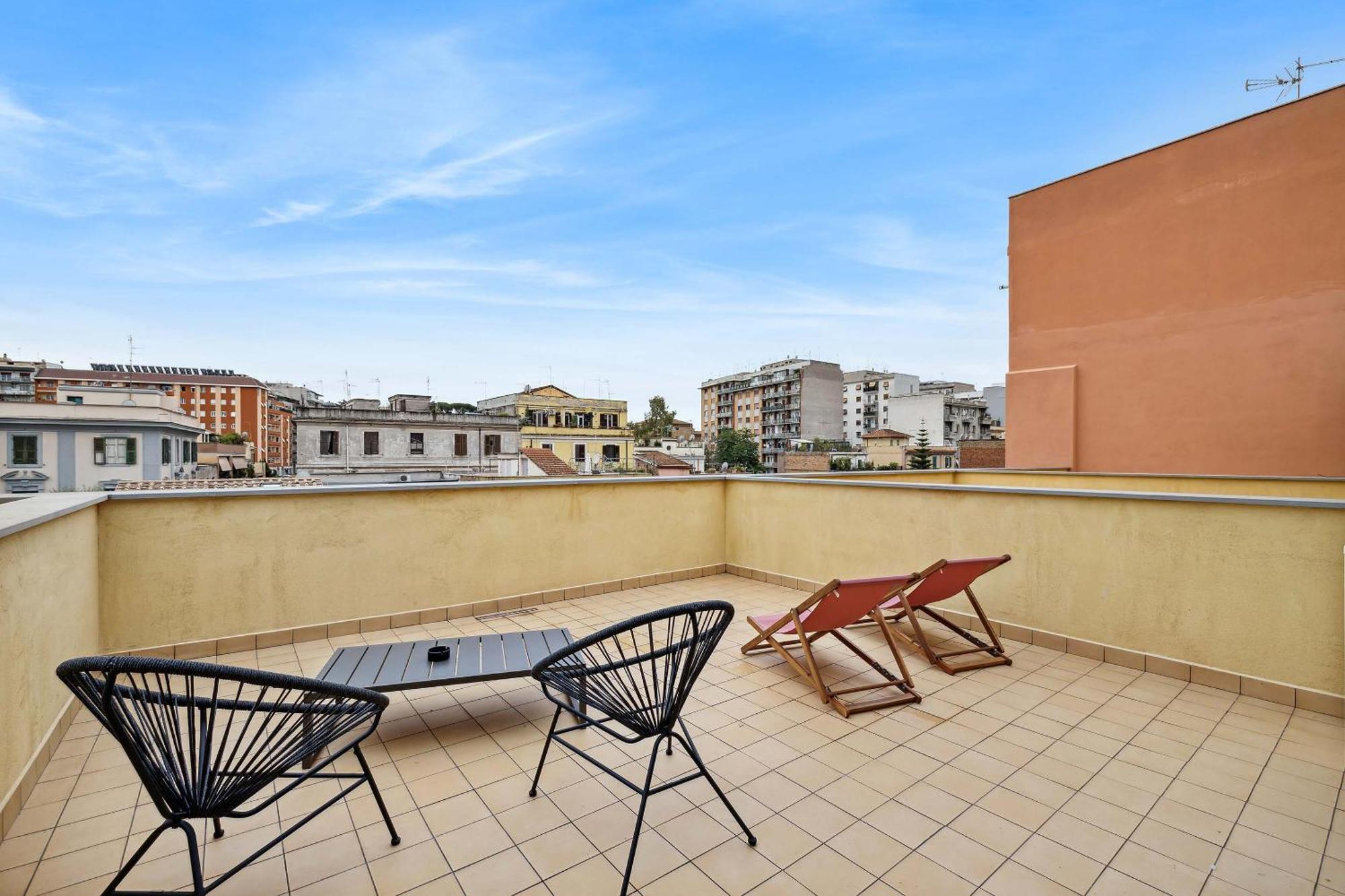 Limehome Rome Via Fortebraccio Luaran gambar