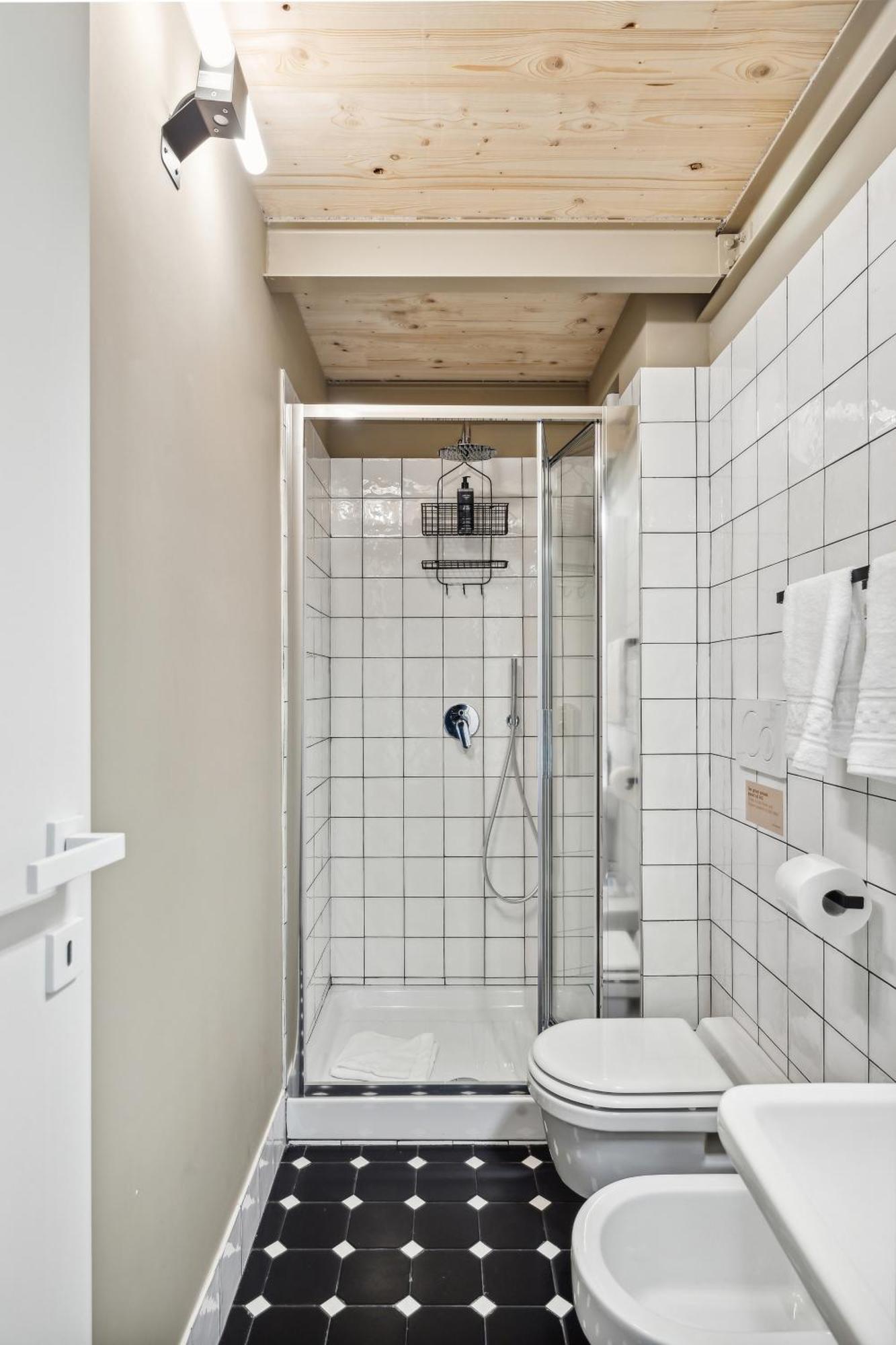 Limehome Rome Via Fortebraccio Bilik gambar